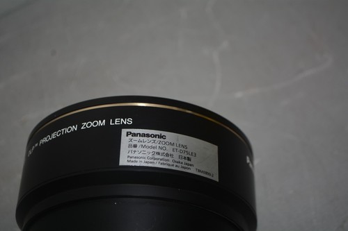 ^ Panasonic ET-D75LE3 Projektionszoomobjektiv #X4272 - Bild 6 von 7