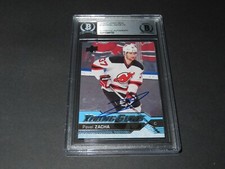 Pavel Zacha Signed 2016-17 Upper Deck Young Guns RC #248 Auto Beckett BAS COA 1A