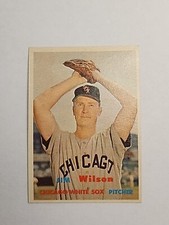 1957 Topps Set-Break #330 Jim Wilson - Slight Bend