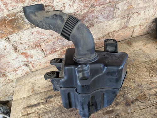 VW Golf MK5 CADDY 2.0 FSI BVY 2.0 SDI BDK Air Box 1K0129622D - Picture 4 of 5