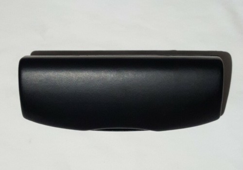 Bebe Sunglasses/Framed glasses Case Black Hard Clam Shell Black and Gold Letters - Picture 2 of 3