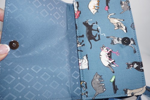 VERA BRADLEY RFID 3 in 1 CROSSBODY CAT'S MEOW Wristlet Bag Wallet NWT - Picture 3 of 5