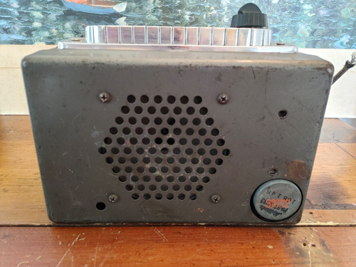 1940's or 1950's Vintage RCA Victor Automobile Radio Rare. - Picture 6 of 7