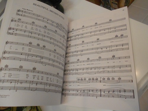 Bluegrass Complete by Hal Leonard Corp. Staff 1997 Paperback EXCELLENT CONDITION - Foto 8 di 10