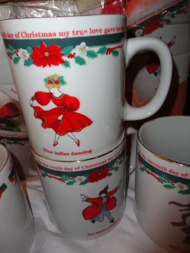 TENSHAN FINE CHINA 12 DAYS OF CHRISTMAS DECK THE HALLS MUGS 12 OZ ORIGINAL BOX - Picture 5 of 11