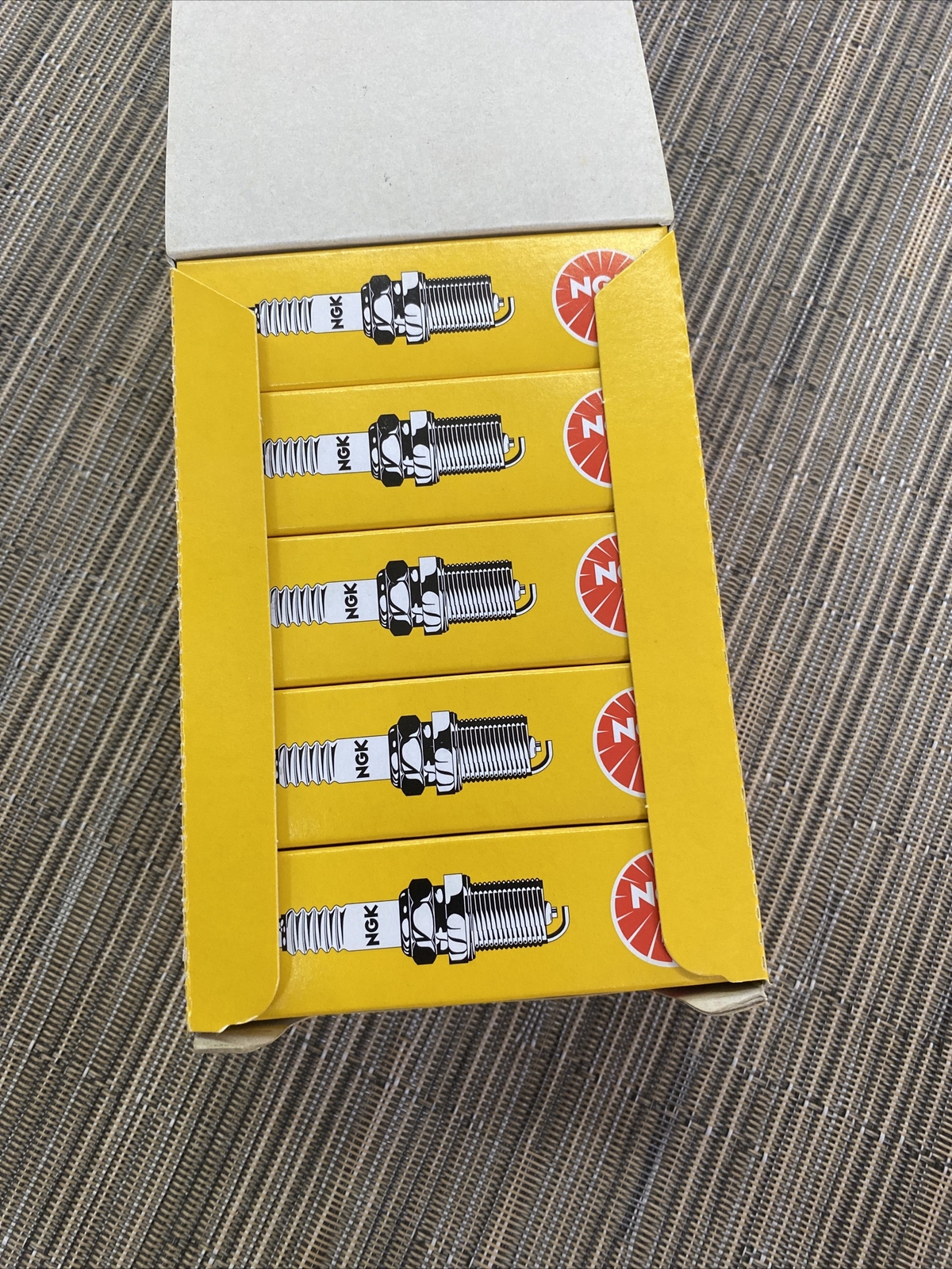 10 PACK NGK SPARK PLUG ZFR4f-11