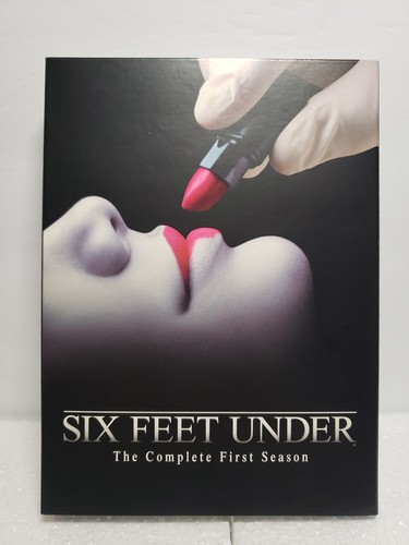 Six Feet Under - The Complete First Season (DVD, 2003, 4-Disc Set)  - Picture 3 of 5