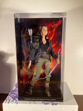 Barbie Katniss Hunger Games Doll Collector W3320 Black Label 2012 New NRFB