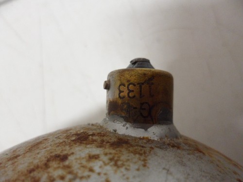QTY 3- Vintage Ford Tractor 6 Volt TRACT-0-LITE Work Light Bulbs 8N15500L - Picture 14 of 19