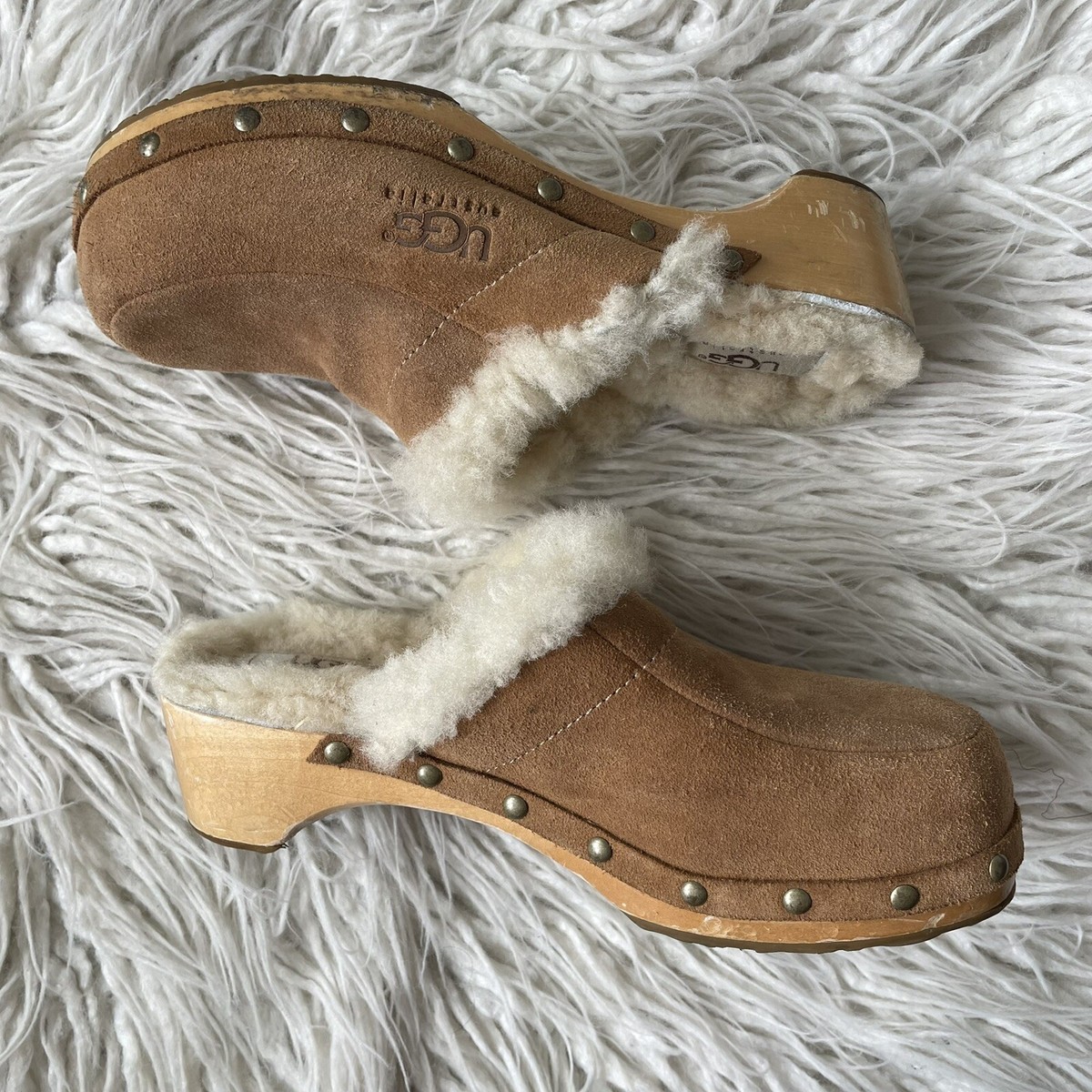 UGG モカシン s-l400.jpg