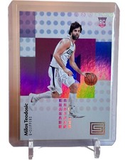 2017 Panini Status Milos Teodosic Rookie RC Card #145 Clippers W/Top Loader