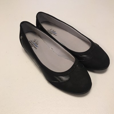 velocity memory foam shoes