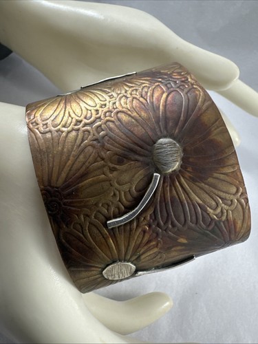 Beautiful Wide Cuff Bracelet Hammered Mixed Metals Sterling Silver & Copper - Picture 2 of 8