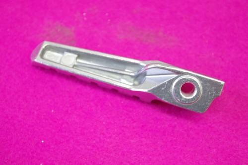 Rejilla de pie trasera derecha Aprilia SX125 RX125 desde 2017 8146864 - Imagen 4 de 4