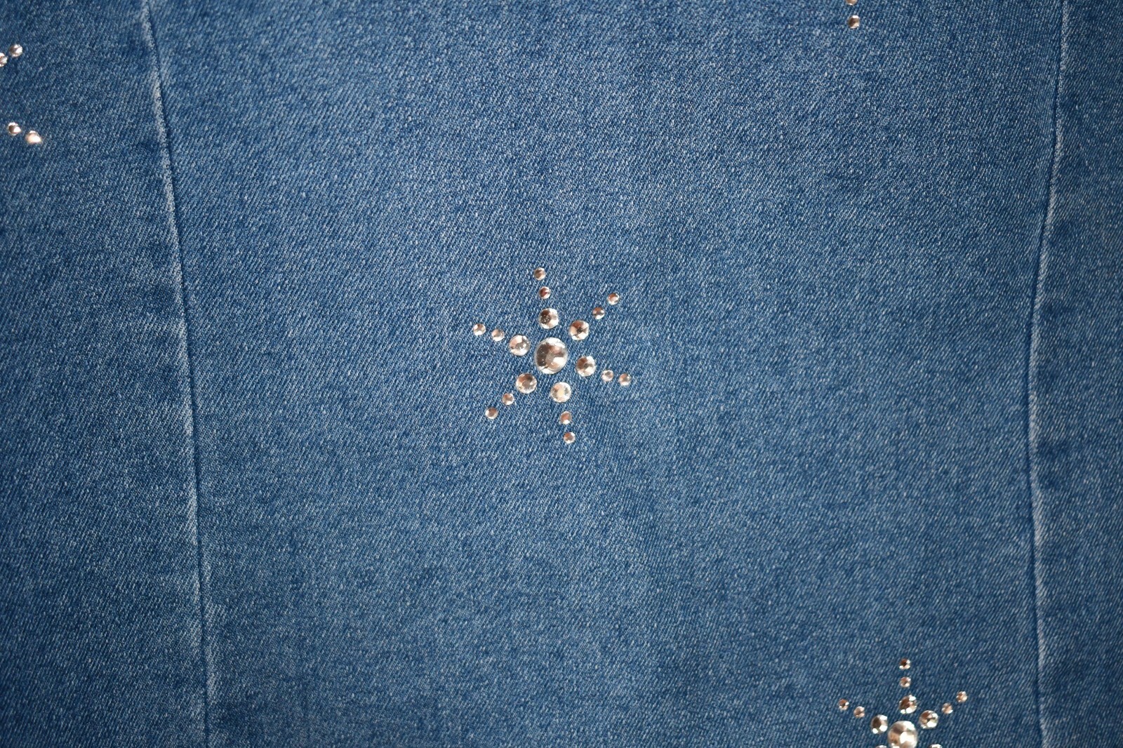 Picture 4 of 6