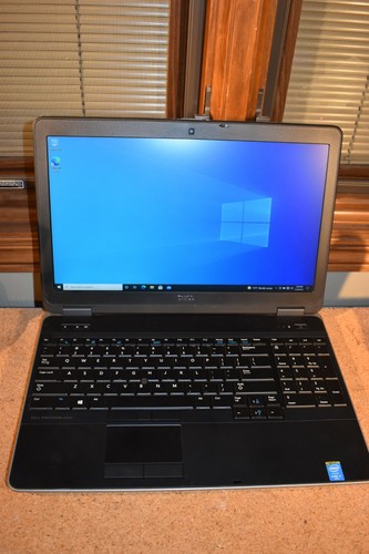 Dell Precision M2800 Intel Core i7-4810MQ 2.8GHz 8GB RAM 300GB SSD Win10 1080p - Picture 1 of 12
