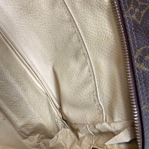 Auth Louis Vuitton Monogram Trousse Toilette 28 Clutch Hand Bag M47522 LV F/S - Picture 14 of 20