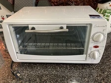 Continetal Electric Toaster Oven White 