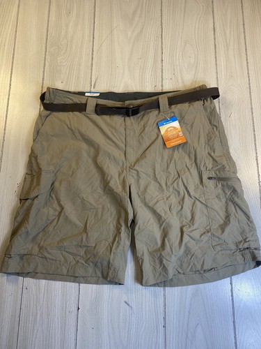 Columbia Kestrel Trail Cargo Shorts Belted 10" Inseam Omni Shade Mens Beige 42