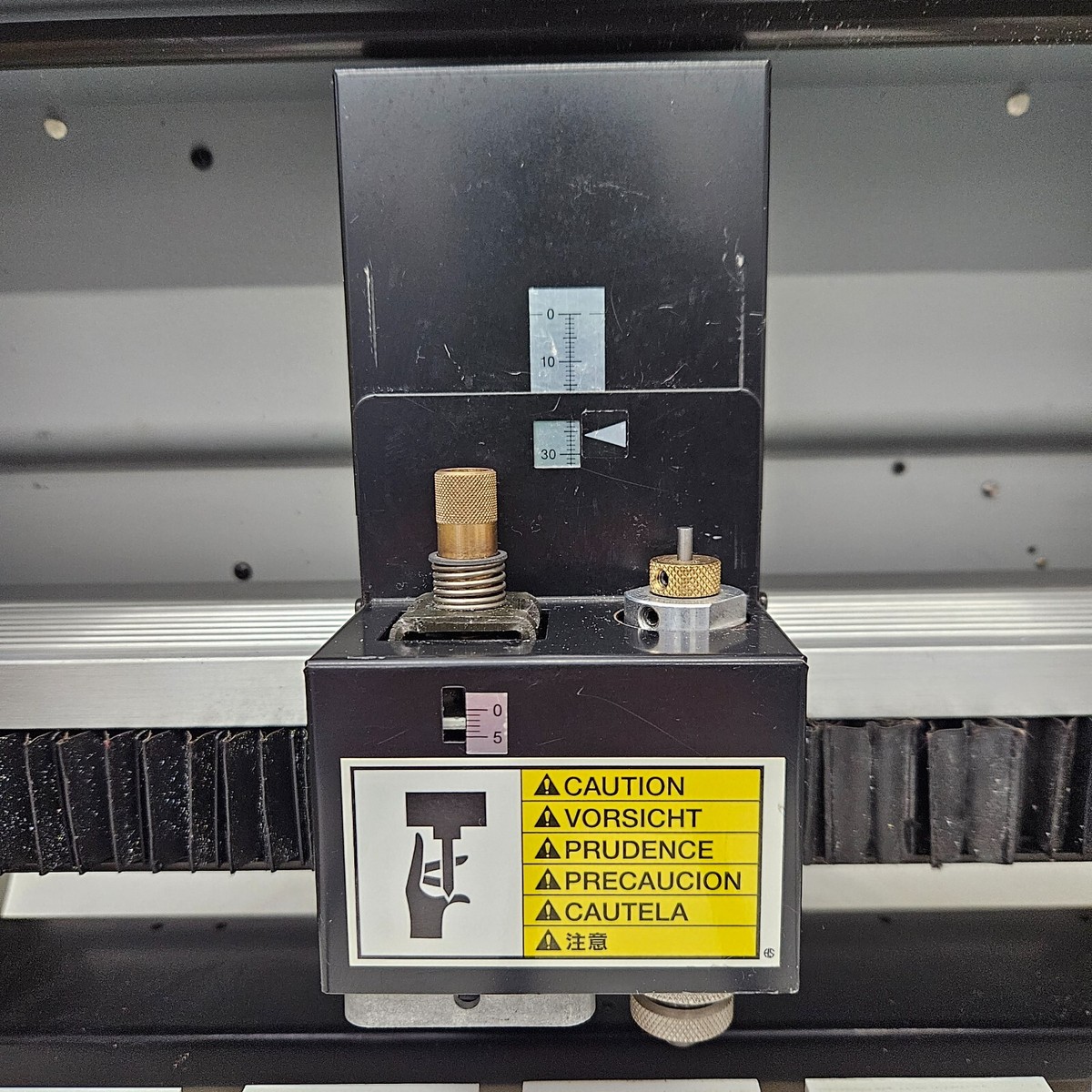 Roland PNC-2300A Engraver Lot, Tools, Hardware, Software, Parts or Repair Roland PNC-2300A Engraver Lot, Tools, Hardware, Software, Parts or Repair