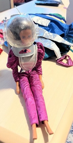Barbie astronauta vintage 1985 #2449 púrpura plata traje espacial y pantalones solo traje - Imagen 2 de 15