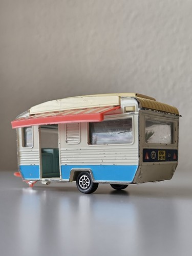 Corgi Wohnwagen mit einziehbarem Vorzelt 1980 1/40 (Britain)