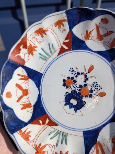 Antiker japanischer Imari Teller handbemalt Hase Kaninchen Blumen gewellter Rand - Bild 8 von 21