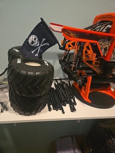 Losi LMT Bog Hog  1/8 scale RC - Picture 6 of 6