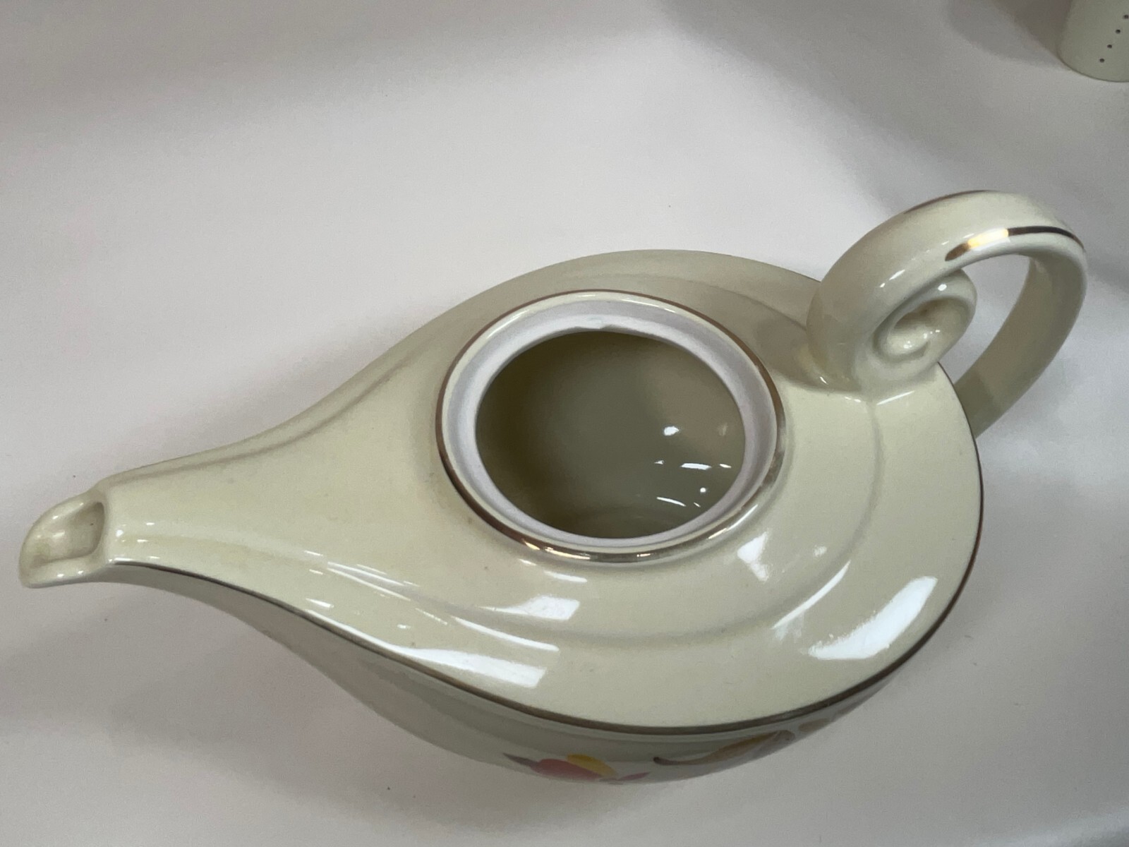 Mid-Century HALL'S Superior Autumn Leaf Aladdin Tea Pot w/Lid & Infuser Vintage.