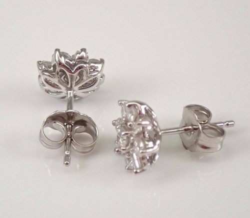 1.4 Ct Round Cut Diamond Simulated Flower Stud Earrings Gift 925 Sterling Silver - Picture 4 of 6