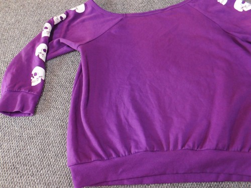 Torrid Womens Sweater 3X Plus Purple skulls graphic roundneck pullover - Picture 10 of 13