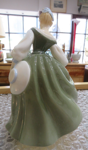 Royal Doulton Pretty Ladies Fair lady HN4719 - Picture 3 of 6
