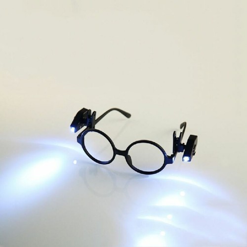 Super coole LED Leuchte Clip On Brille Taschenlampe / Lampe Schutzbrille Geschenk - Bild 6 von 9