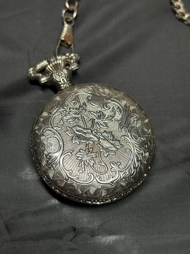 Watch-It Railroad Train Scene Men's Quartz Pocket Watch - Picture 2 of 4