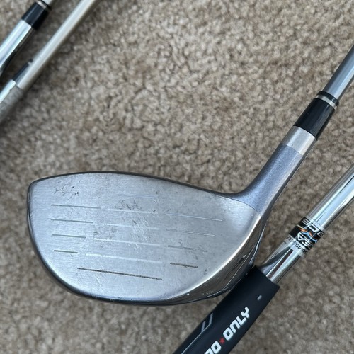(8) Graphite Adams Idea A30S Ladies Hybrid Irons & Fairway Woods, Driver, Putter - Picture 15 of 17
