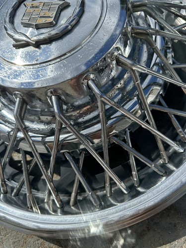 4 79-81 Cadillac Eldorado 15” Locking Wire Wheel Covers Hubcaps Seville 80 - Picture 17 of 23