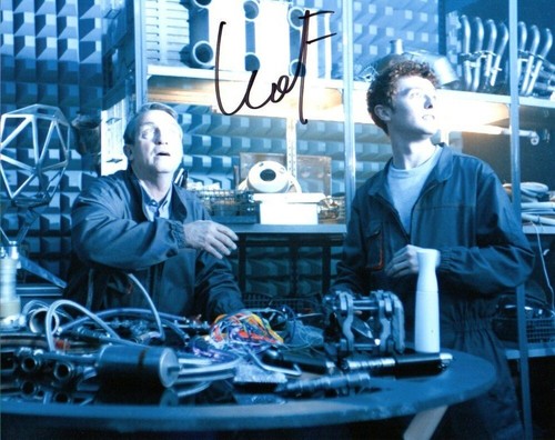 Doctor Who Autograph: LEO FLANAGAN (Kerblam!) Signed Photo - Picture 5 of 7