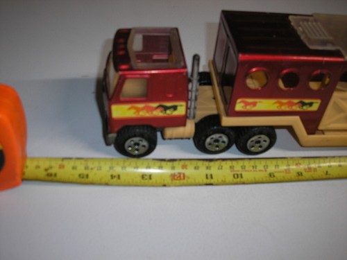 Vintage 14 1/4" Bubby L Stables Cabover Semi Trailer Hauler with Horses Free SH - Picture 2 of 9