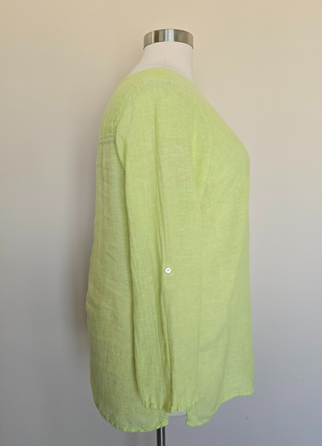 Tahari Size 1X Pale Green Roll Tab Sleeve Button Up 100% Linen Shirt Top Blouse - Picture 2 of 13