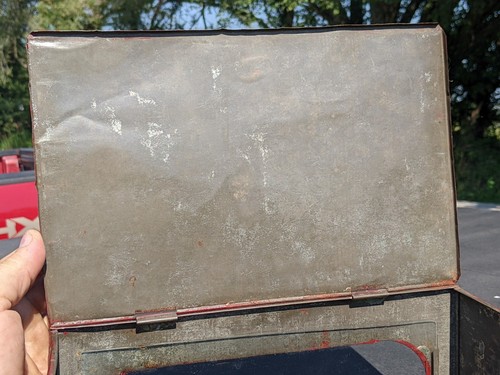 tough to find Bradas and Gheens Marshmallow tin Louisville KY - Picture 10 of 10