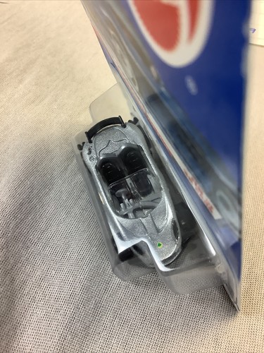 Hot Wheels 2000 First Editions Lotus Elise 340R Silver Metal Base - Picture 5 of 7