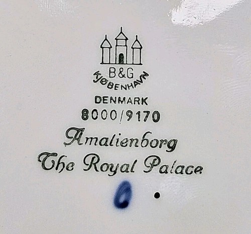 Bing Grondahl B&G 1895 - 1970 Royal Palace Plate Blue Denmark Amalienborg Decor - Picture 5 of 6