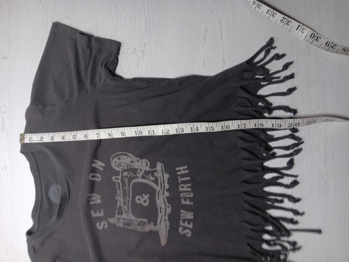 Life is Good T Shirt Womens Medium Gray Sew On Sew Forth Graphic Cropped Altered - Picture 10 of 15