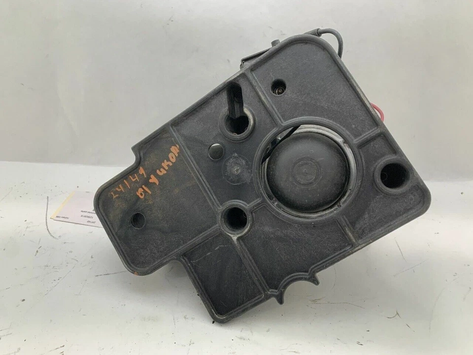 Bomba de inyección de aire GMC Yukon 2000-2001 OEM usada Foto 2 de 4