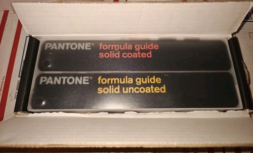 PANTONE Matching System Color Formula Guides 2005 - GP1201 - RIVESTITO E NON RIVESTITO - Foto 2 di 2