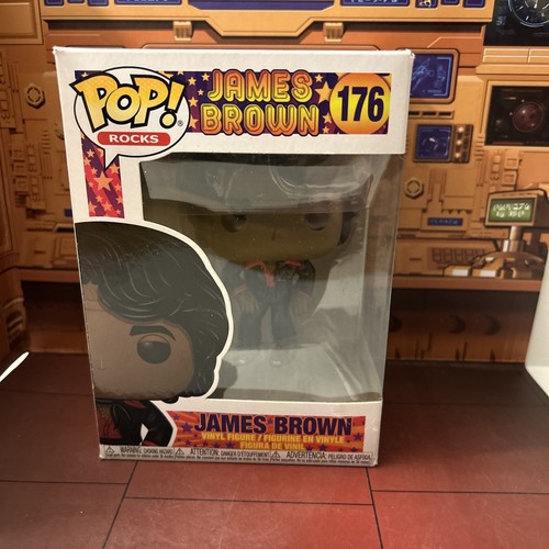 Funko POP! Figura Vinilo Rocks #176 JAMES BROWN Abovedada Con Protector