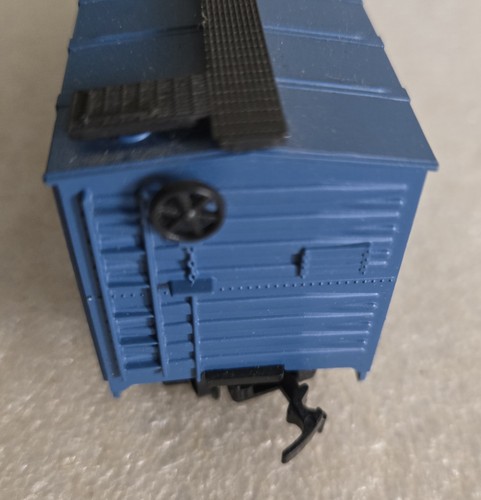 Vintage Lot of 3 Ho Train Different Makers - Picture 16 of 16