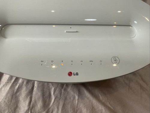 LG Altoparlante Docking ND8630 con cavo di alimentazione bianco NO telecomando - Foto 10 di 13