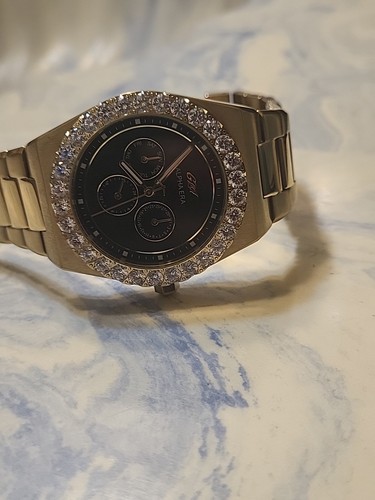 GLD Alpha Era Men Black Dial Day Date Gold Tone Pave Quartz 42mm Watch 7 3/4" - Picture 7 of 9