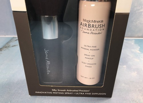 Jerome Alexander MagicMinerals AirBush Foundation Set—MED Shade, 1.8 oz, w/Brush - Picture 3 of 11